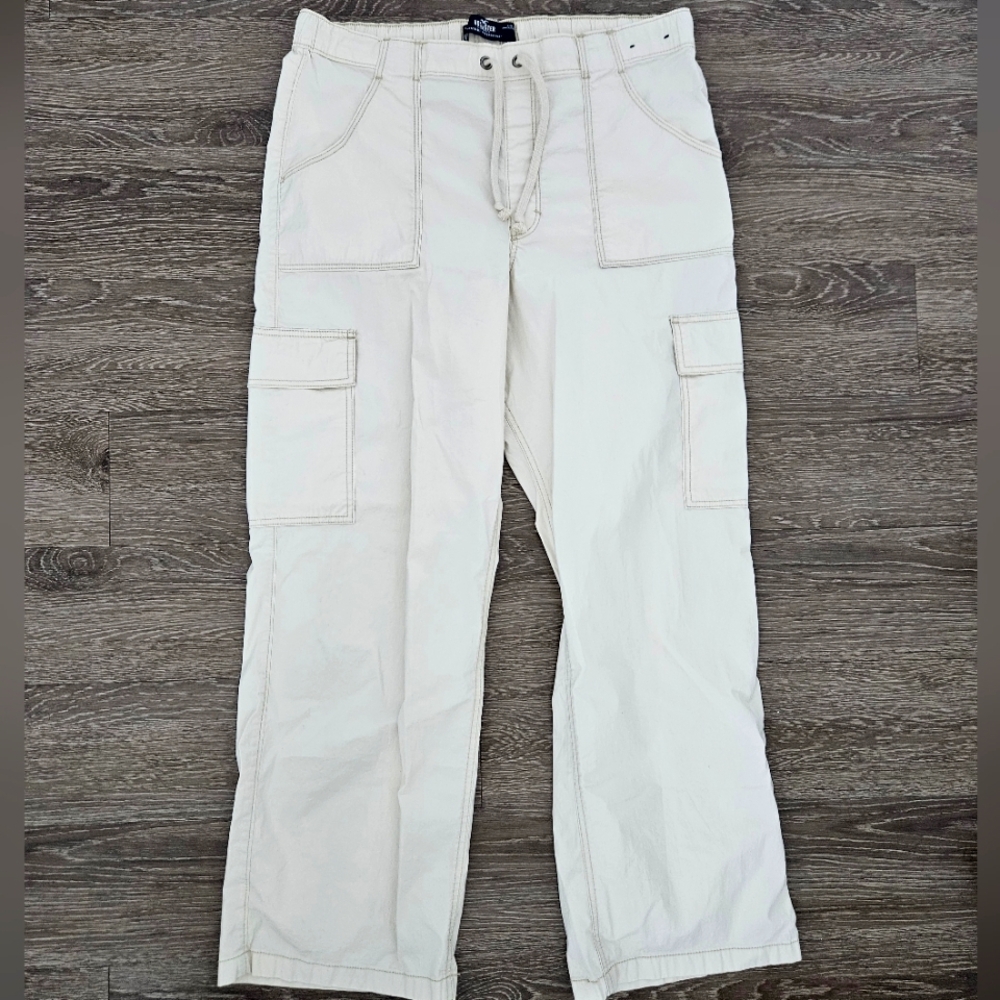 Hollister Cream Cargo Pants